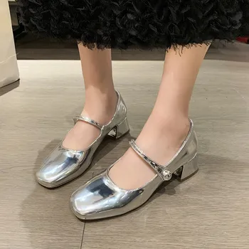 Нов кръг чорап, квадратен ток, перлена декорация, Пикантни елегантни дамски обувки, модерни обувки с малките пръсти, удобни ежедневни обувки за партита на висок ток