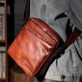 Оригиналната лека луксозна мъжка чанта от телешка кожа, ежедневна чанта през рамото на ръчен труд за крайградски пътувания, ежедневни мъжки чанти през рамо, за да пощальон