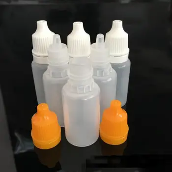 Търговия на едро Мини-пластмасови флакони-пипети с обем от 10 мл със защита от деца капачка и дълъг тънък фитил за сок
