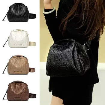 Черна чанта през рамо, луксозни скута чанти с тканым модел от изкуствена кожа, дамски чанта през рамо