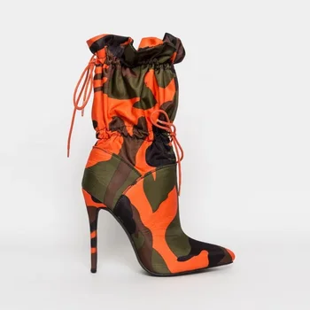 2023 Дамски обувки до средата на прасците на висок ток с остър пръсти, модни дамски обувки дантела с камуфляжным принтом, Botas Mujer