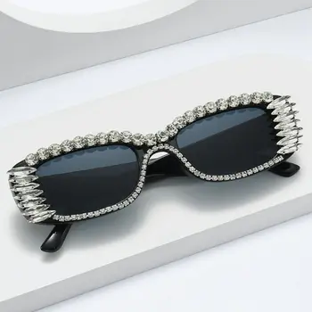 Луксозни Квадратни Слънчеви очила с диаманти Женствена С кристали В малка правоъгълна рамка, Слънчеви очила 90-те години на Марка Дизайнер на Модни Черни Нюанси